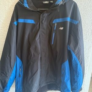 New Balance Men’s Black and Blue Outdoor Jacket size XL